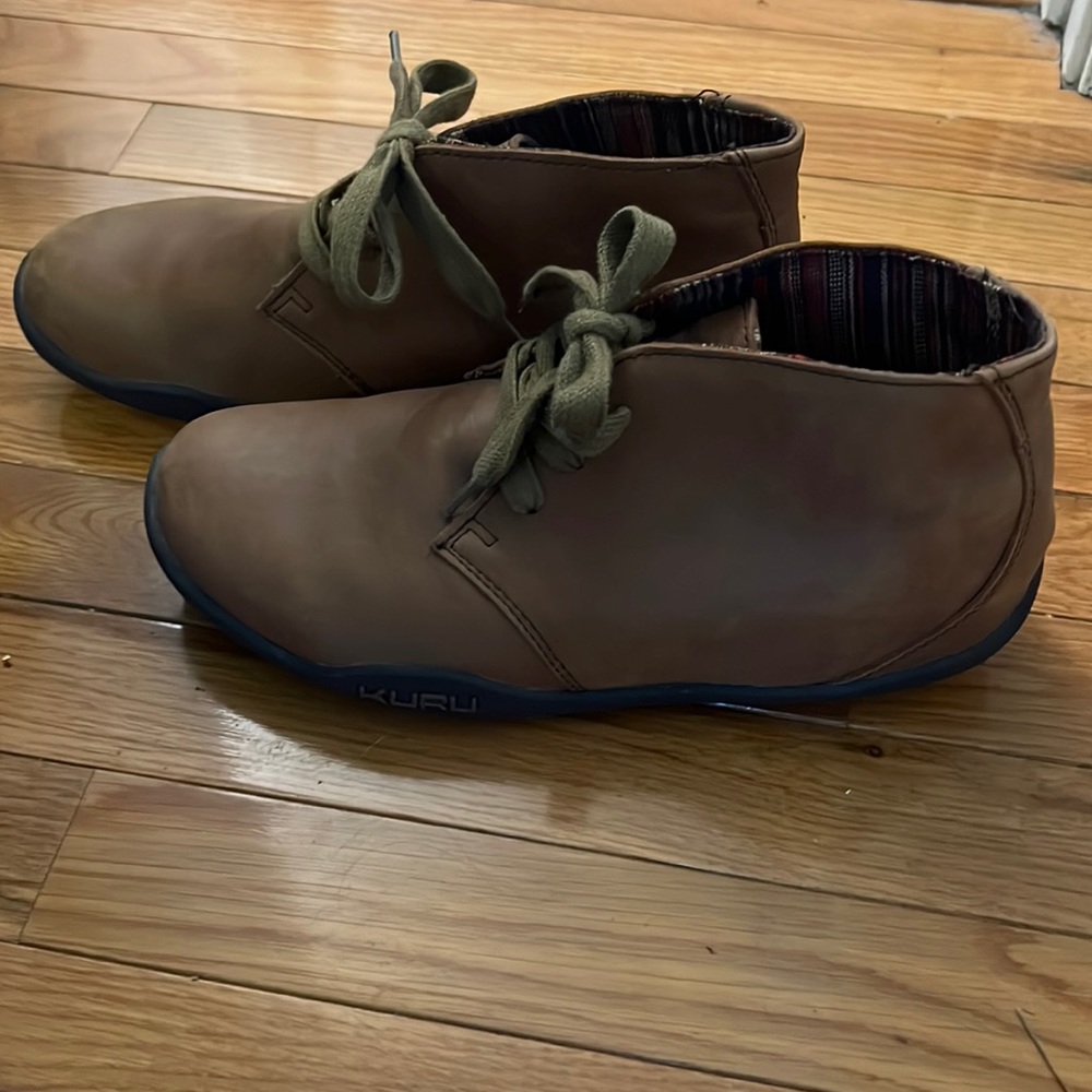 Kuru boot size 10